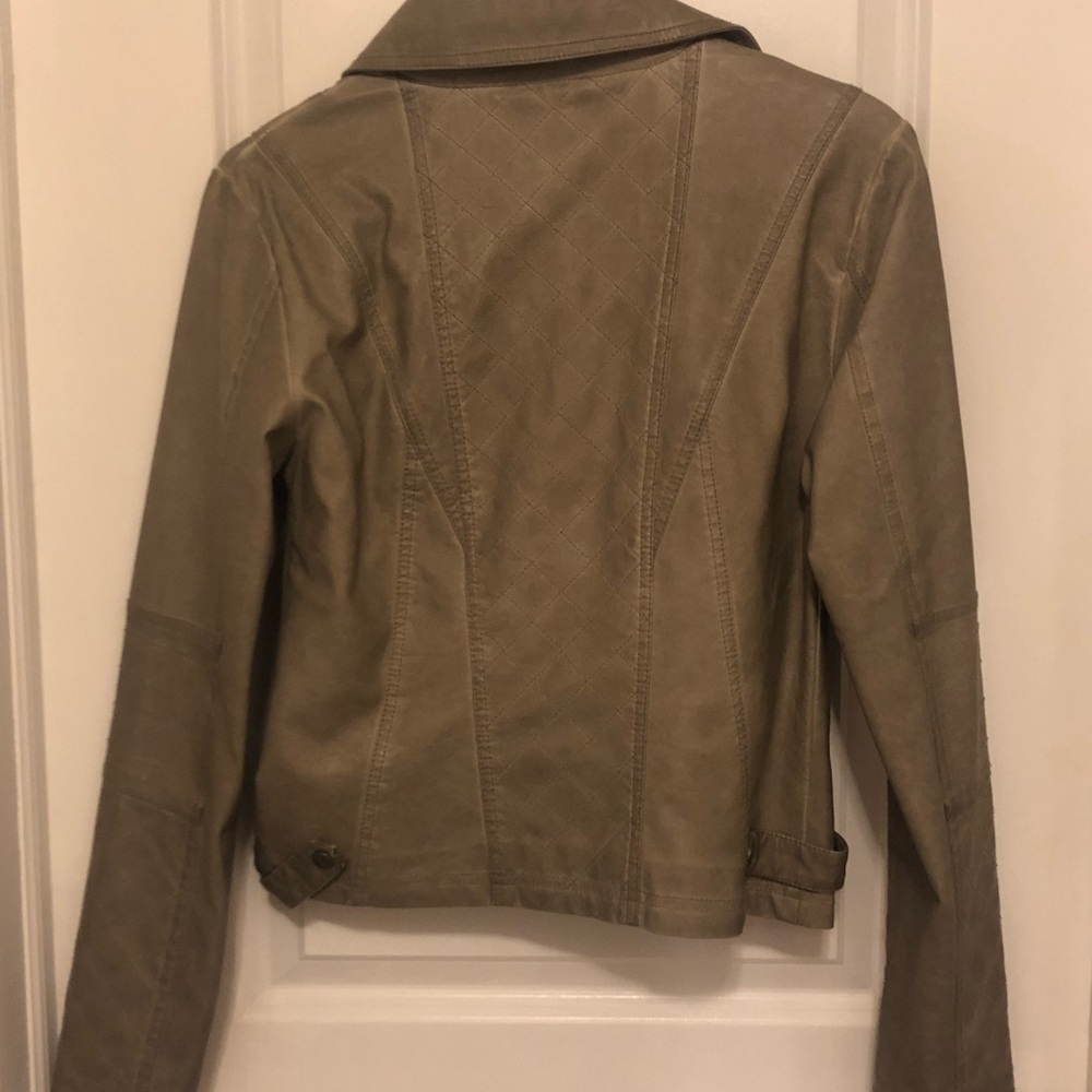 Grey pleather Jacket - Picture 2 of 5